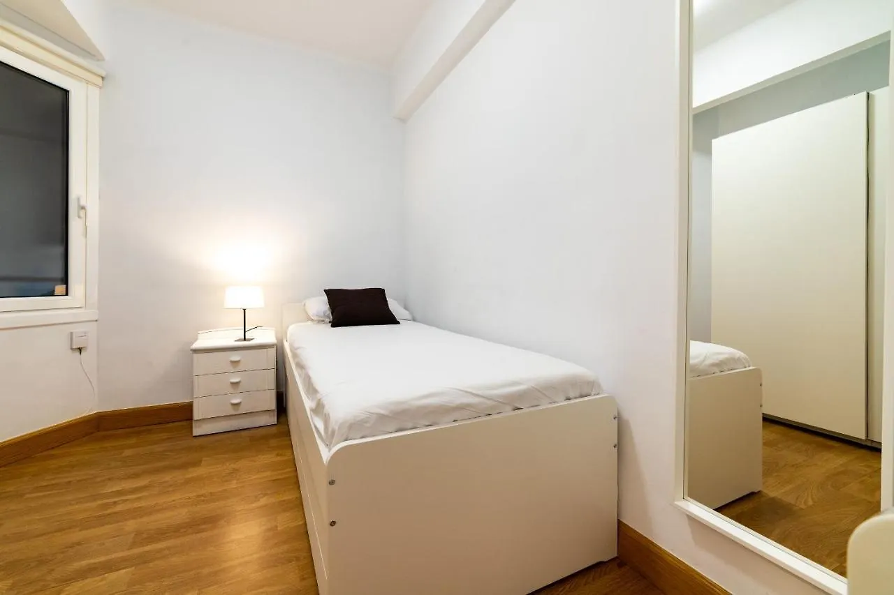 Pretty Apartment Close To The Beach San Sebastián